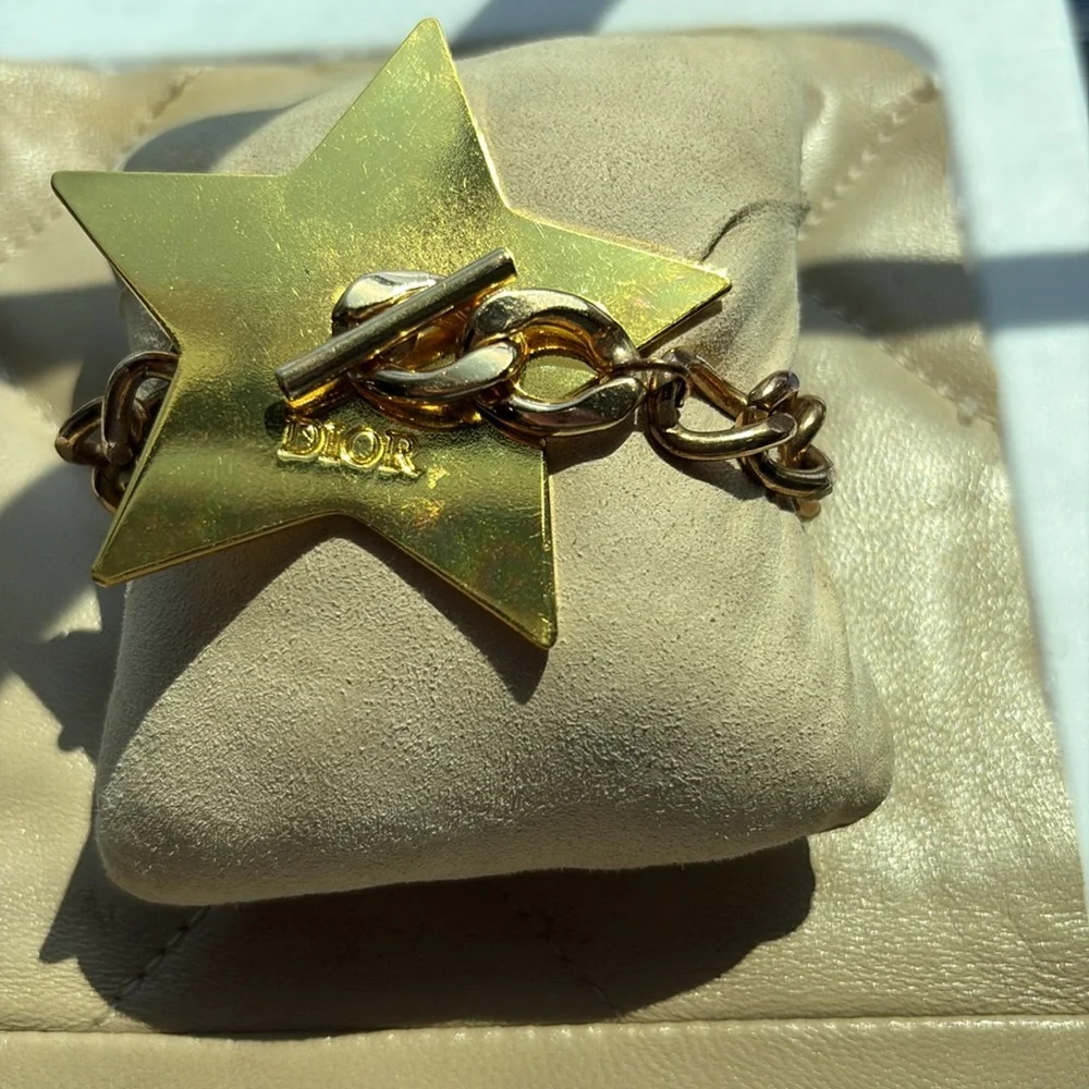 😍🌟Authentic Dior Gold Star ⭐️😍